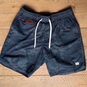 Camouflage Patterned Shorts with Drawstring